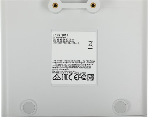 Маршрутизатор MikroTik PowerBox (RB750P-PBR2) 10/100BASE-TX белый RB750P-PBR2
