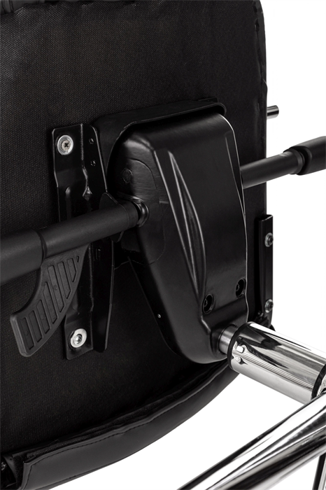 Кресло эргономичное Бюрократ CH-610SL-Lux черный экокожа крестов. металл хром CH-610SL-LUX/B-PU