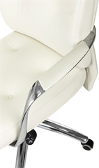 Кресло руководителя Бюрократ _DAO белый кожа крестов. алюминий _DAO/WHITE